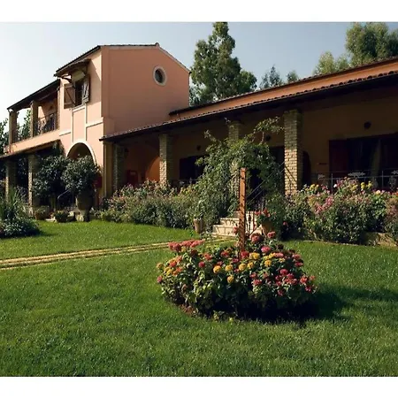 Corfu Club Standard 3 * Danilia