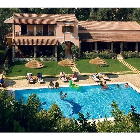 Corfu Club Standard 3 * Danilia