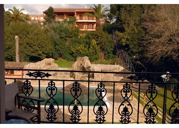 Corfu Club Standard 3
